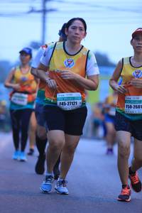 BIB: 4320
                            <button type="button" onclick="openModal(7913538)" class="btn btn-primary btn-sm float-right btn-popup" data-toggle="modal" data-target=".modal-high-quality">
                        <i class="fas fa-shopping-cart"></i> Add to Cart
                    </button>
                                            <button type="button" onclick="isThisMe(7913538, true)" class="btn btn-success btn-sm float-right btn-popup btn-isme hidden" data-toggle="tooltip" data-placement="bottom" title="นี่คือรูปของคุณใช่ไหม คลิกที่นี่เพื่อเอาเข้าอัลบั้ม">
                        <i class="fas fa-plus"></i> Add to album
                    </button>
                    <button type="button" onclick="isThisMe(7913538, false)" class="btn btn-warning btn-sm float-right btn-popup btn-isnotme hidden">
                        <i class="fas fa-ban"></i> Remove from album
                    </button>